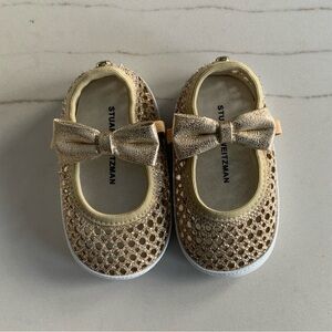 Stuart Weitzman Baby Layla Gold Bow Dress Shoes